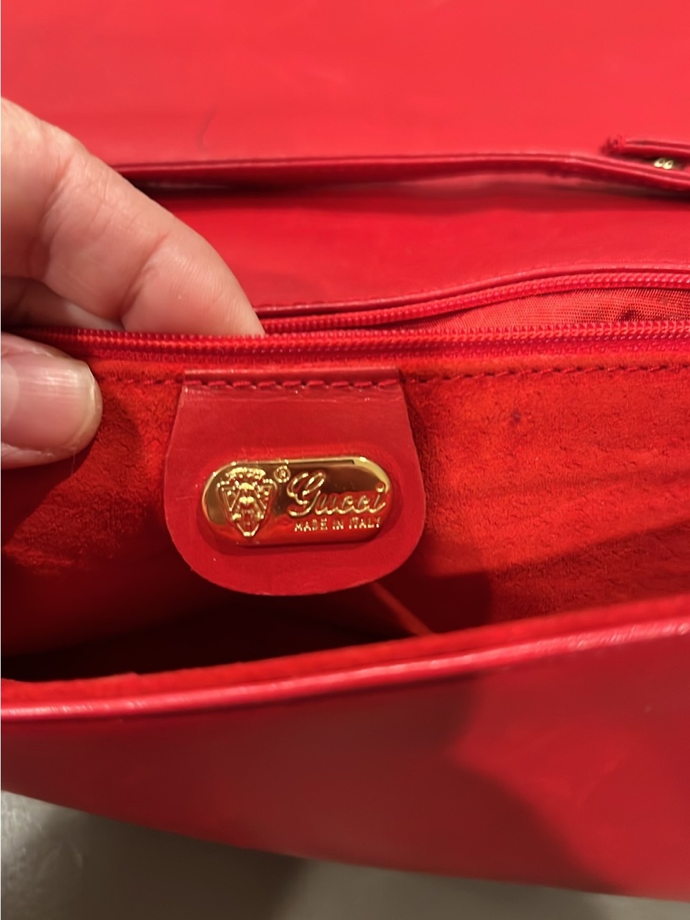 Gucci vintage Red Women’s Shoulder Bag EUC - Picture 14 of 16